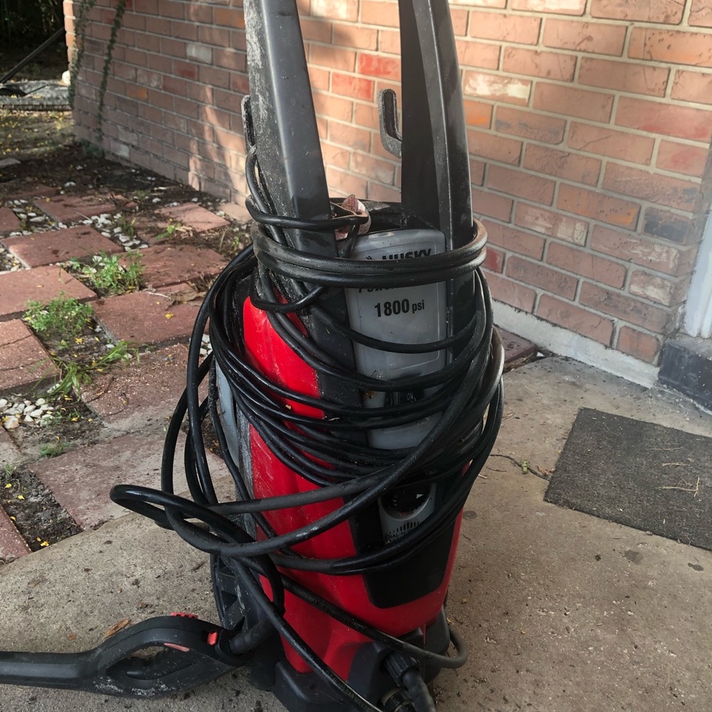 PRESSURE WASHER - Picture 3 of 3